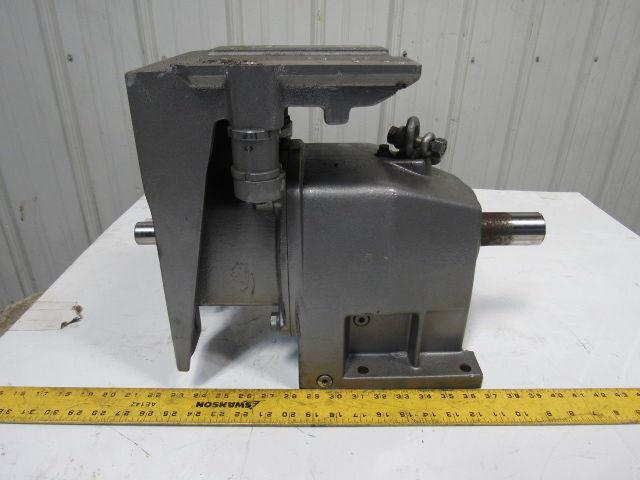 Nord SK32-VLMKN213-213T In Line Speed Reducer 3.75:1 Ratio