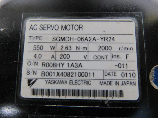 Yaskawa SGMDH-06A2A-YR24 AC Servo Motor