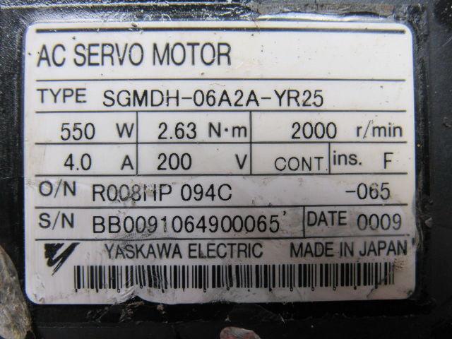 Yaskawa SGMDH-06A2A-YR25 550W 2.63Nm 2000RPM 200V AC Servo Motor