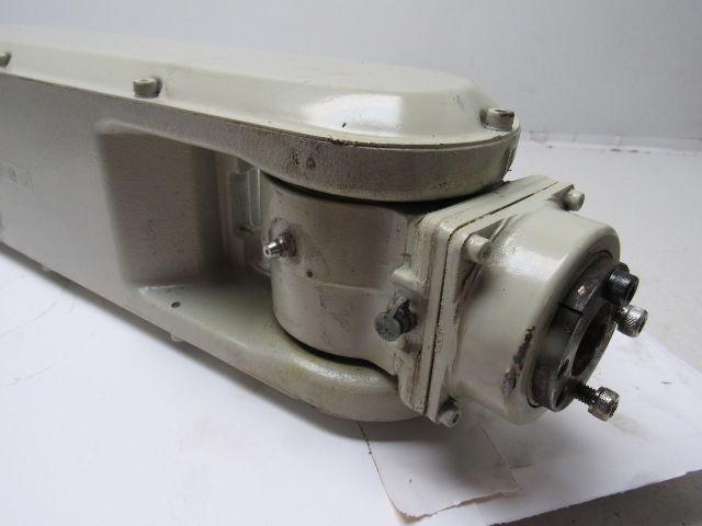Yaskawa Motoman YR-UP6-R02 Robot Manipulator Arm Assembly