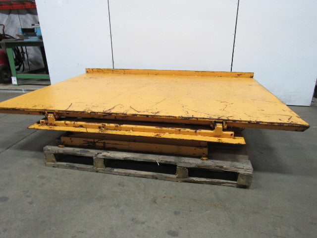 Econo Lift 3000Lb Scissor Lift 26° Tilt Table 100x72" 12-3/8" to 47-3/8"