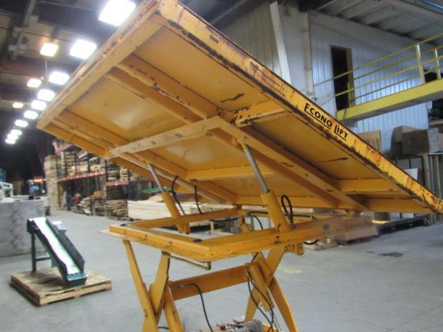 Econo Lift 3000Lb Scissor Lift 26° Tilt Table 100x72" 12-3/8" to 47-3/8"