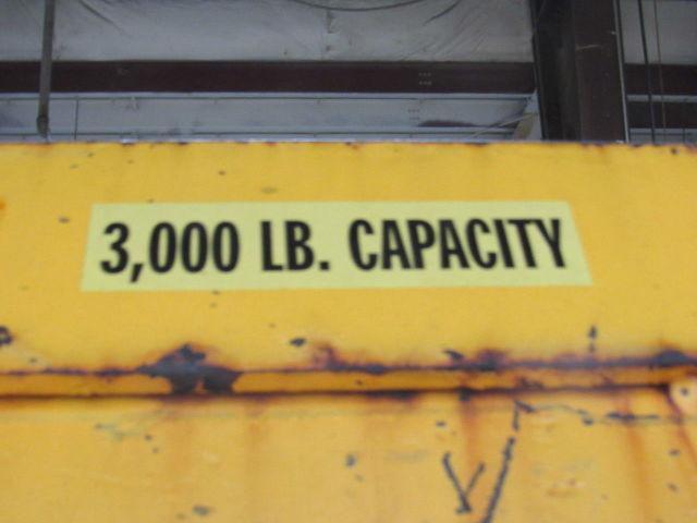 Econo Lift 3000Lb Scissor Lift 26° Tilt Table 100x72" 12-3/8" to 47-3/8"