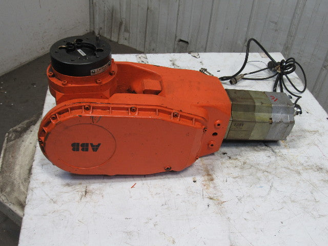 ABB Siemens 3HAC0694-2 160V 2520/3100RPM Robot Wrist Assembly W/ Servo