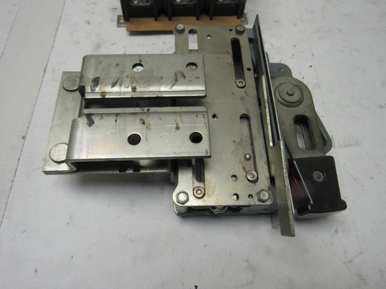 Cutler Hammer C360NC 30A 3 Pole Disconnect Switch W/Operator
