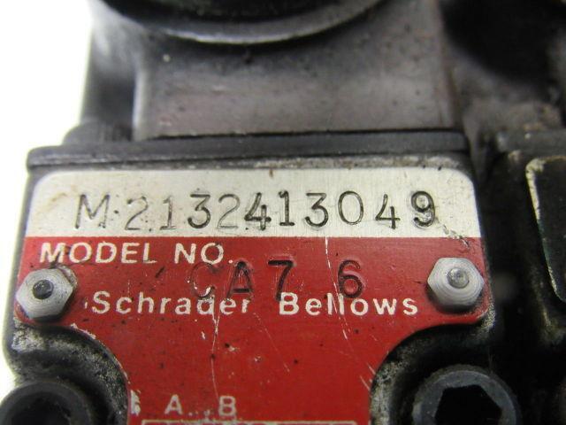 Shrader Parker M2132413049 4/2 Air Valve Bank 24V DC Coils Manifold