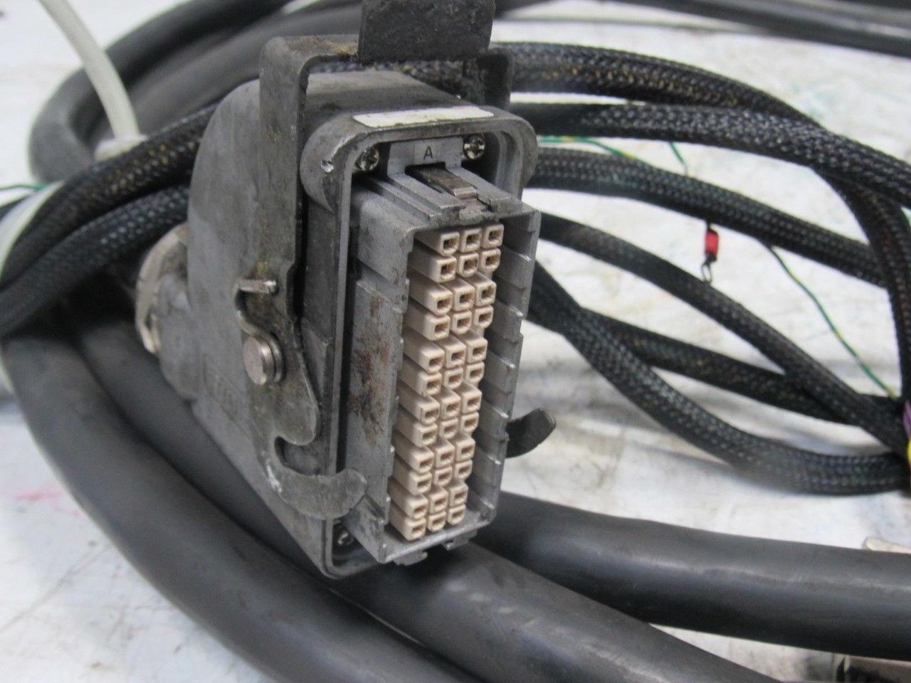 Yaskawa Yasnac XRC UP130 XRC 2001 Cable Assembly Number 145586-3 Rev 4 32' Long