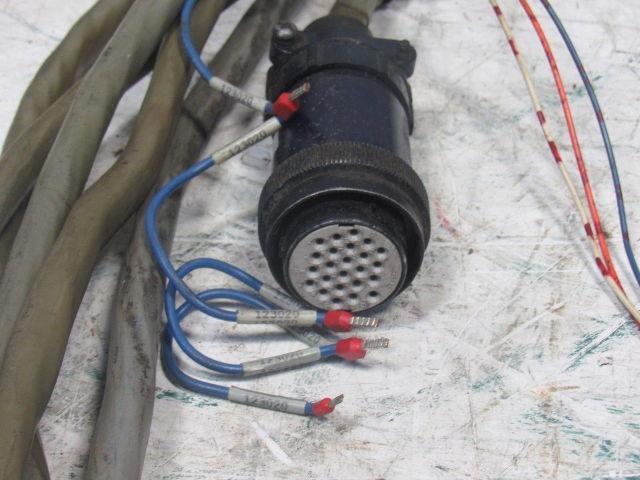 Yaskawa Yasnac XRC UP130 XRC 2001 Cable Assembly Number CAB 121 32' Long
