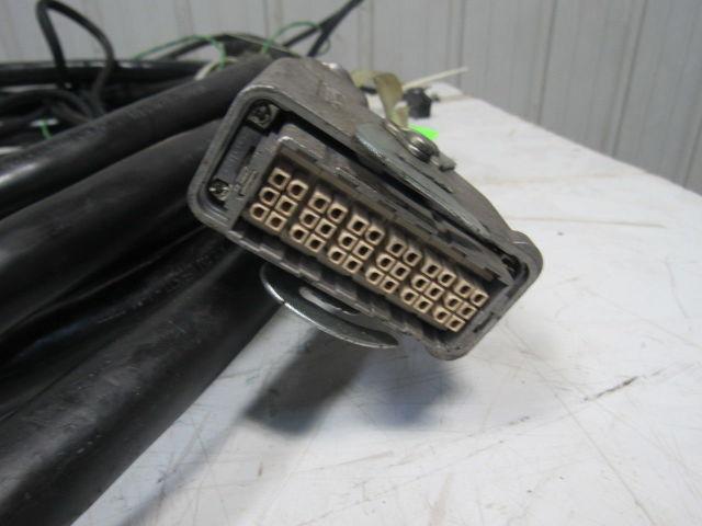 Yaskawa Yasnac XRC UP130 XRC 2001 Cable Assembly Number 142959-2 REV 4 32' Long