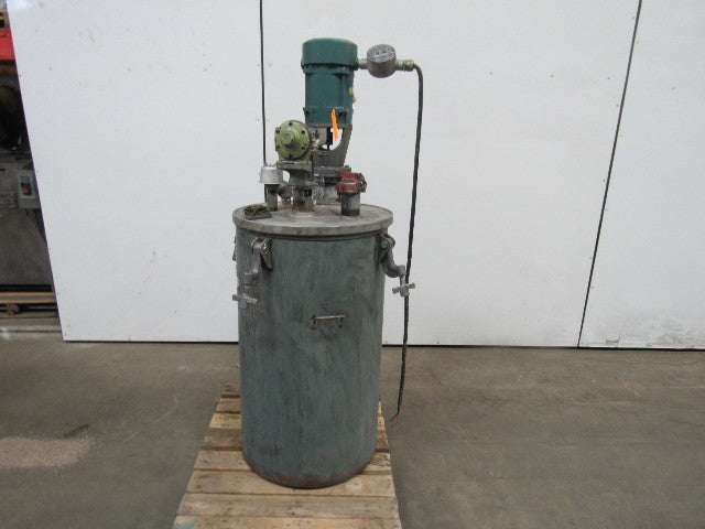 Binks Model 43-717 50 Gallon Steel Airless Paint Mix Tank W/Agitator & Pump
