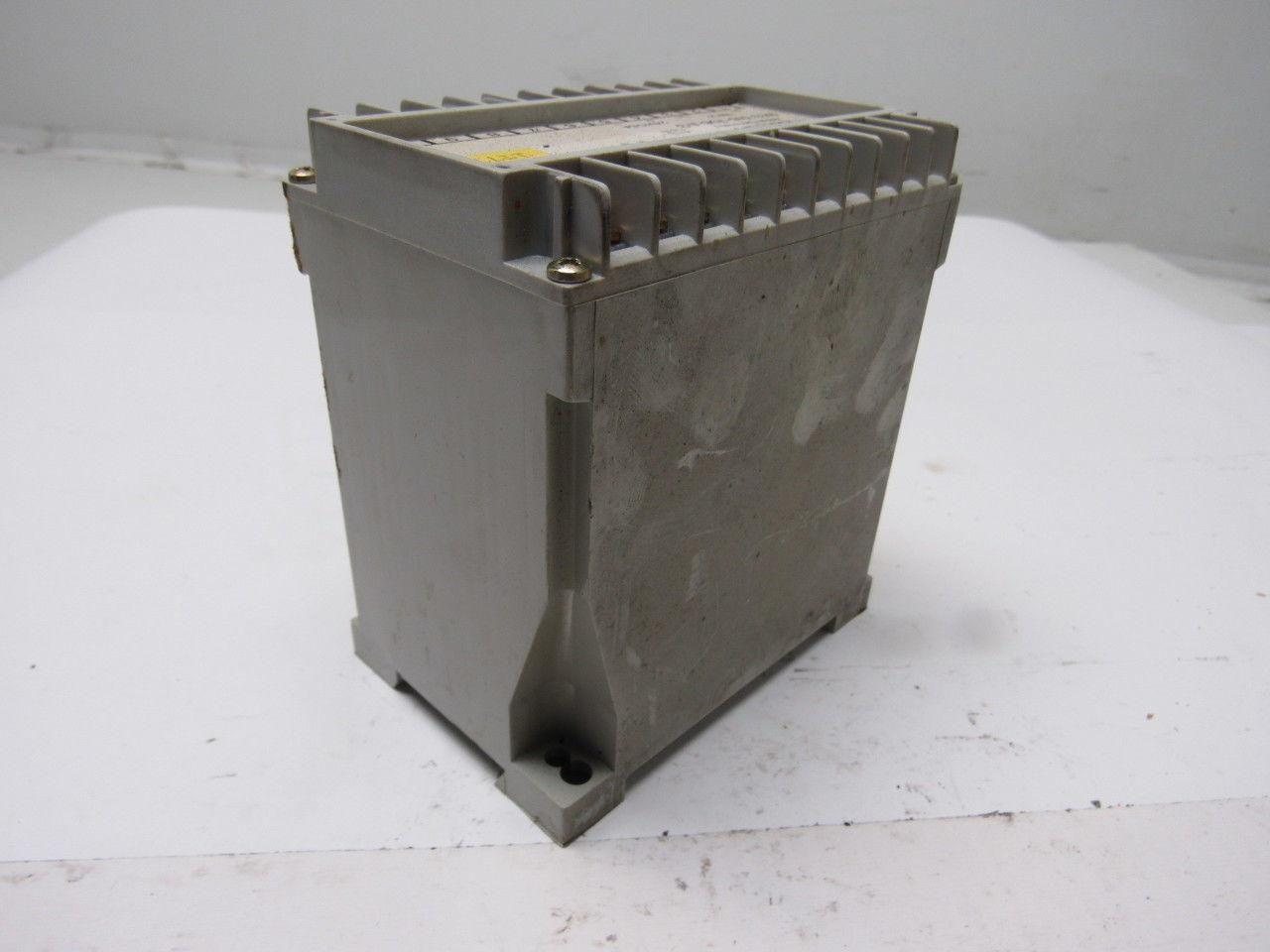 Balluff 516-706-A-3 Power Supply 24V DC 500MA 110V/220V