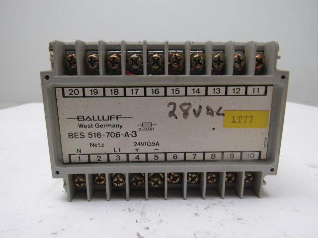 Balluff 516-706-A-3 Power Supply 24V DC 500MA 110V/220V
