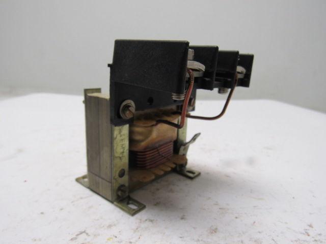 Siemens 4EM46 00.8CB Single Phase Transformer 50/90Hz-T40/E