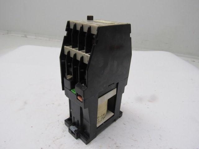 Siemens 3TB4017-0B Contactor 24VDC Coil