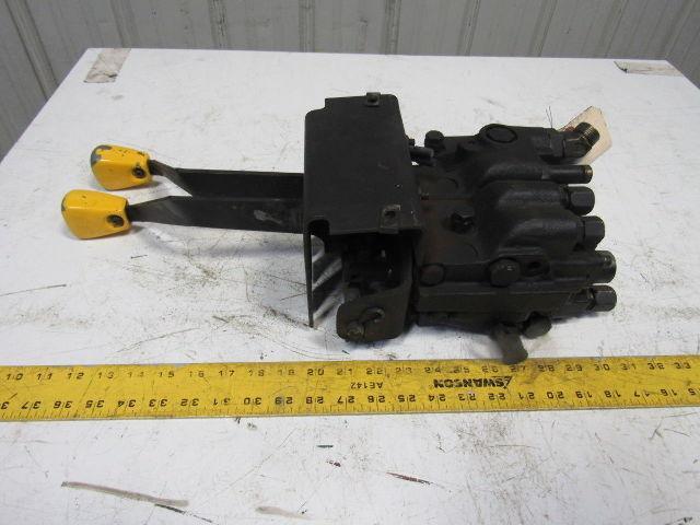 Clark 4 Spool Hydraulic Control Valve Assembly for ECS Series Forklift