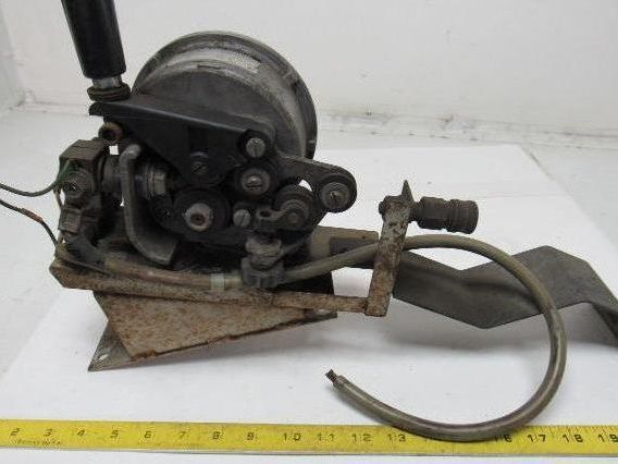 Matsushita PMED12MA14AK Wire Feed Motor Assembly From a AW-005CL Manipulator