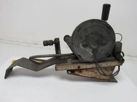 Matsushita PMED12MA14AK Wire Feed Motor Assembly From a AW-005CL Manipulator