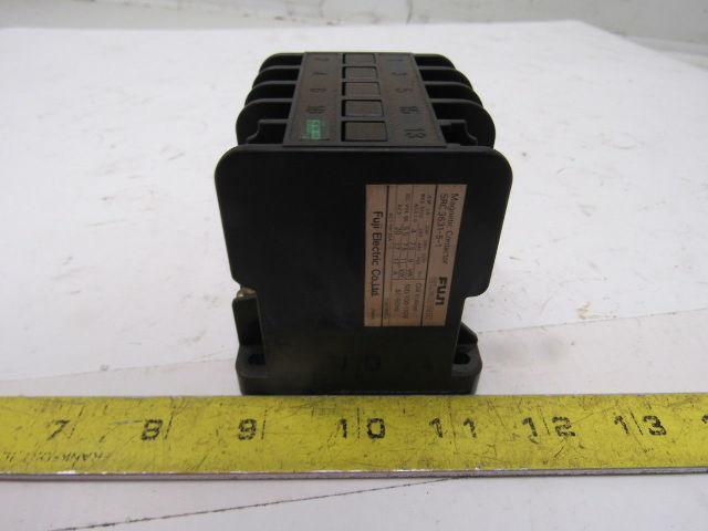 Fuji SRC3631-5 Magnetic Contactor 100/110V Coil 5 Pole