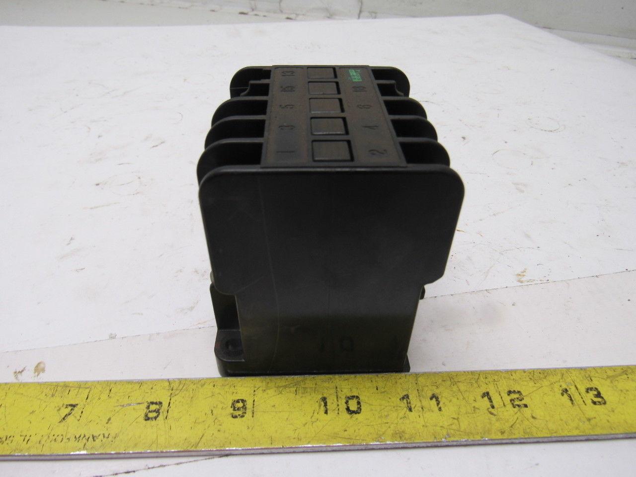 Fuji SRC3631-5 Magnetic Contactor 100/110V Coil 5 Pole