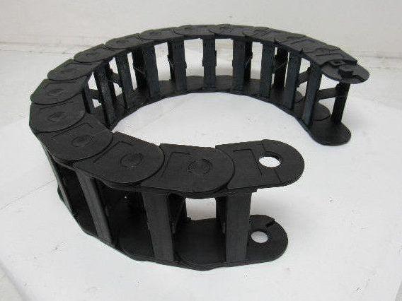 Igus 340.100.200 4" x 1-3/4" ID Cable Carrier Drag Energy Chain 40"