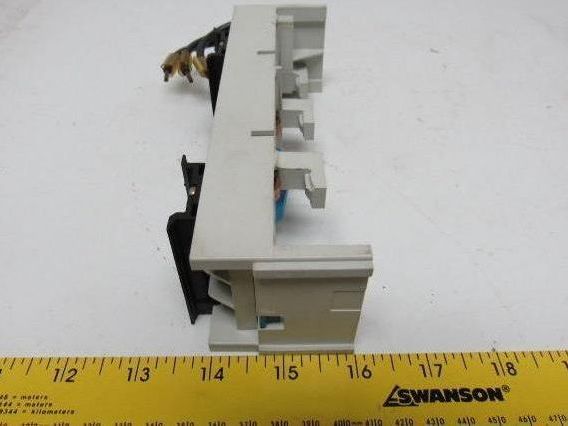 Siemens 8US1261-6NA00 Buss Bar Adapter 600V No. 10 Wire