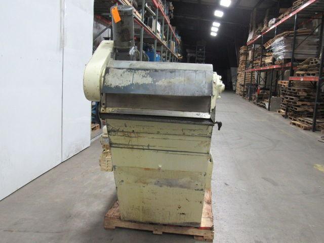 Knoll 650MS Magnetic Chip Conveyor 25-1/2" Belt 8.5FPM W/ Magnetic Power Roller