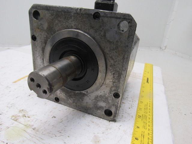 Fanuc A06B-0266-B200 AC Servo Motor 3000RPM 400-480V 4.5KW