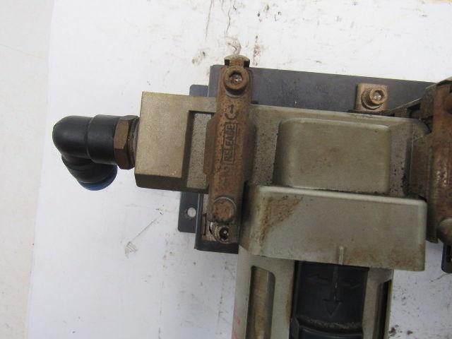 SMC Pneumatic Solenoid Valve Filter Double Regulator Assembly 0.05-0.83MPA