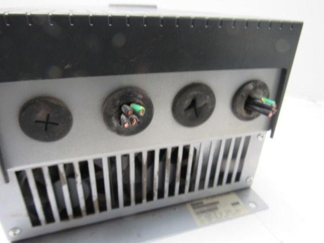 Siemens 6SE3222-4DG40 Midimaster Vector Drive Input 380/500V Motor 15 -20Hp