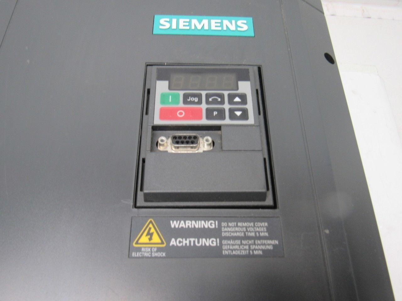 Siemens 6SE3222-4DG40 Midimaster Vector Drive Input 380/500V Motor 15 -20Hp