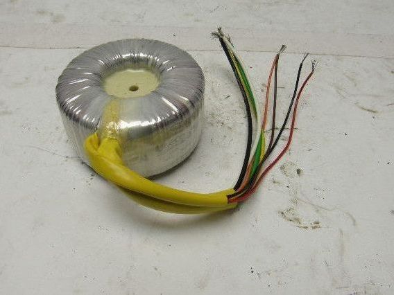Uveco AA-70935 Transformer 50/60 Hz 0-200-230-240V Pri 8,5/24V Sec