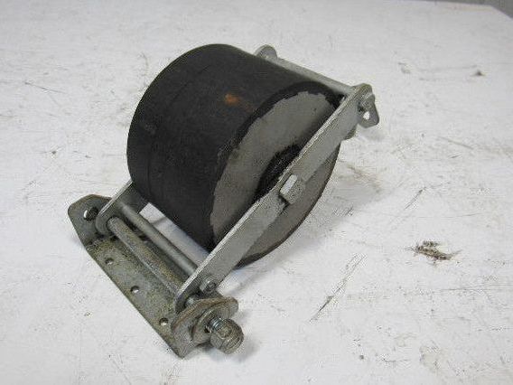 Creative Storage Systems 040805 5" OD Pallet Flow Speed Controller Roller