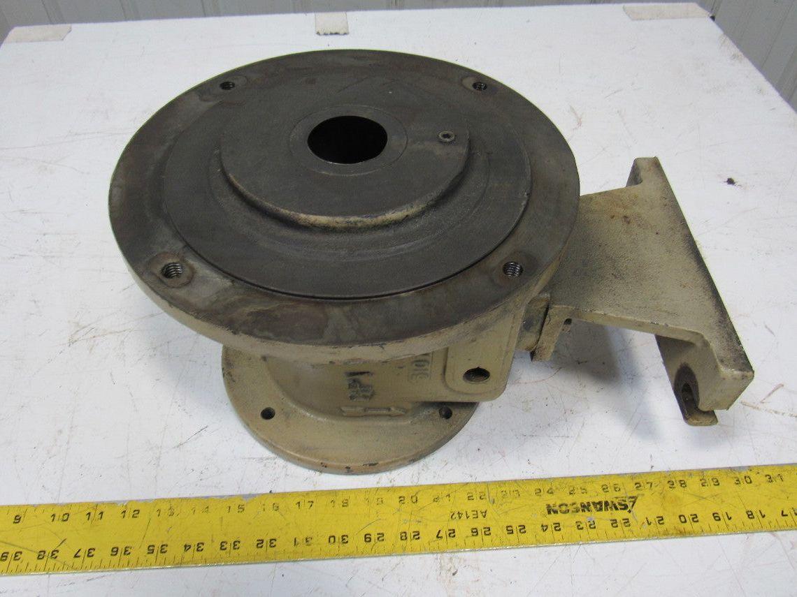 Gusher PCL-2X3-13SEH-CBM-A Horizontal Pump Shaft Housing Casting