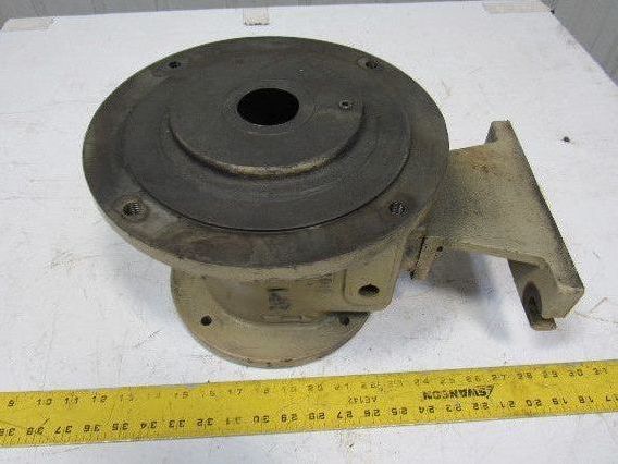 Gusher PCL-2X3-13SEH-CBM-A Horizontal Pump Shaft Housing Casting