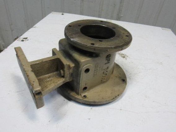 Gusher PCL-2X3-13SEH-CBM-A Horizontal Pump Shaft Housing Casting
