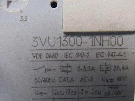 Siemens (1) 3VU1300-1NH00 & (2) 3VU1300-1MG00 Motor Starter W/Buss Connector