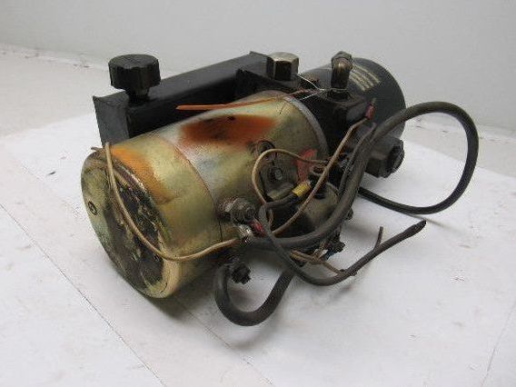 Fenner 07550500 DL-1004 Hydraulic Pump Power Unit 24VDC 3300 PSI Muliton Mic