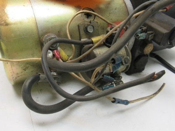 Fenner 07550500 DL-1004 Hydraulic Pump Power Unit 24VDC 3300 PSI Muliton Mic