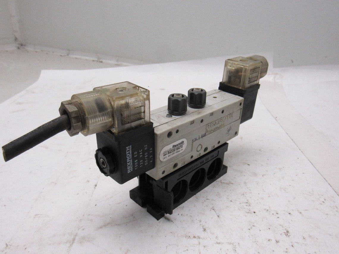 Rexroth R432016670 5/3 Position Closed Center Solenoid Control Valve 120V Coil