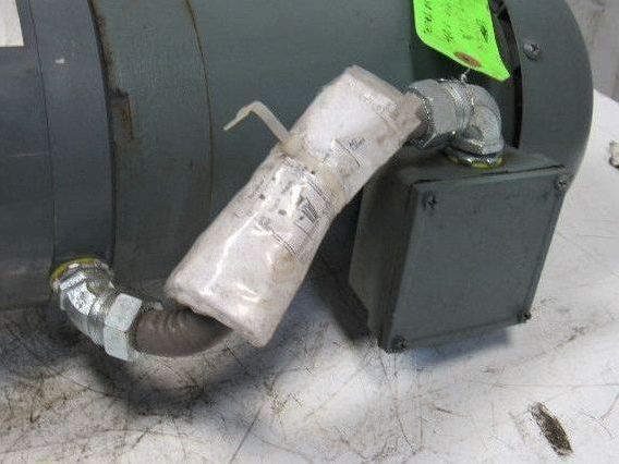 Boston Gear 700 Series 25:1 Ratio 208-230/460V 70RPM RH Output Gearmotor Brake