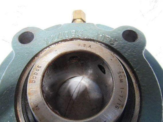 Dodge 124085 1-7/16" Bore 4 Bolt Piloted Flange Mount Bearing