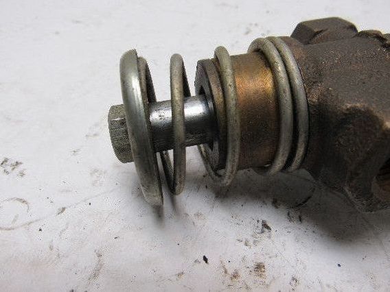 Bellows M082-218-03 3 Port Lever Operated Air Valve 1/4" Ports
