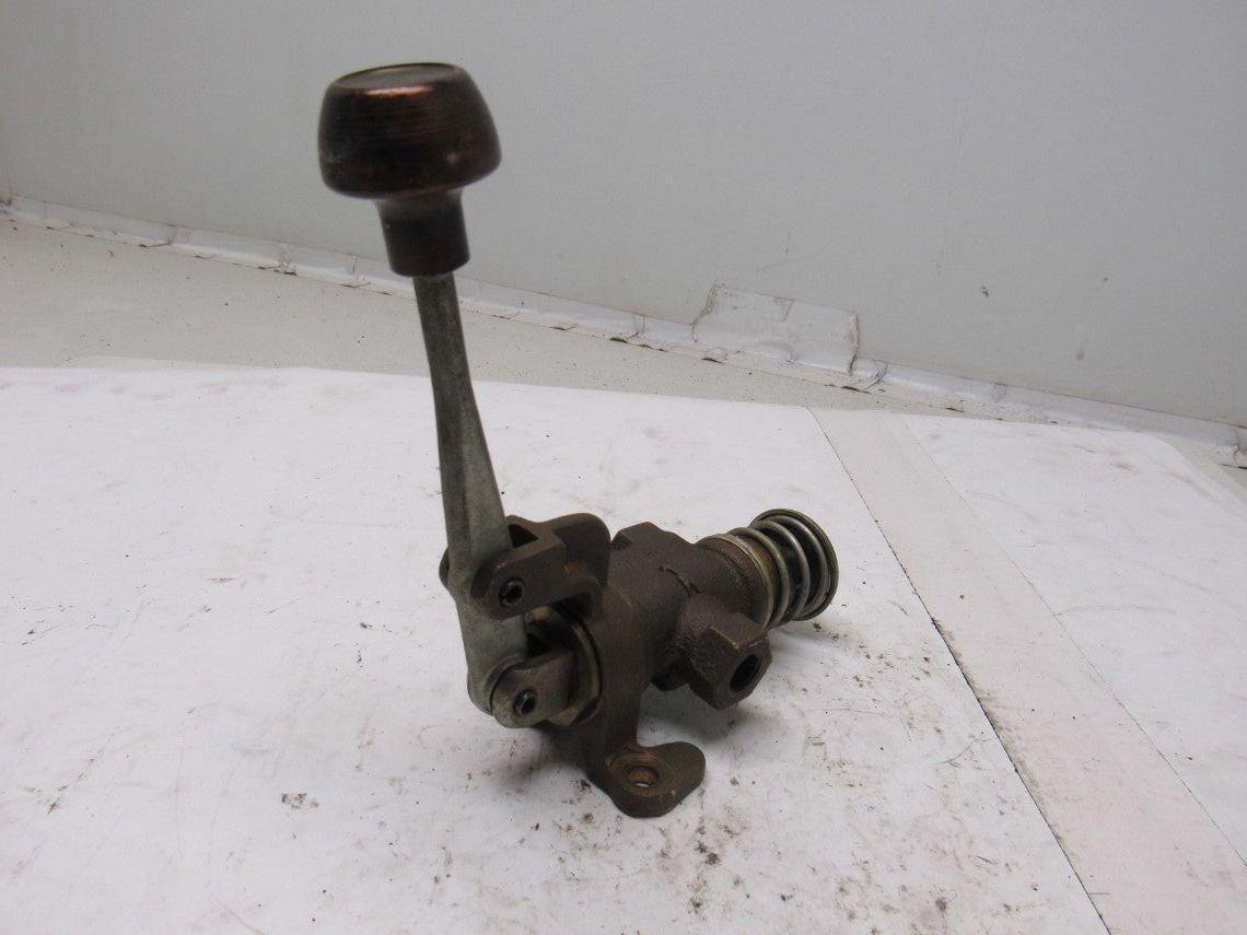 Bellows M082-218-03 3 Port Lever Operated Air Valve 1/4" Ports