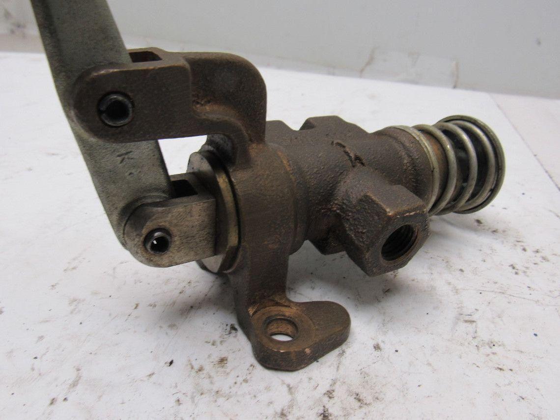 Bellows M082-218-03 3 Port Lever Operated Air Valve 1/4" Ports