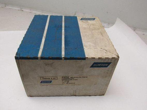 Norton F826 7" x 7/8" 80 Grit Quick Lock Fibre Disc Lot of 25