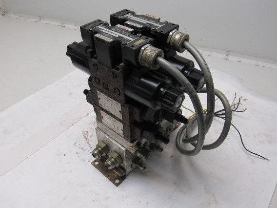 Nachi Pneumatic Directional Control Regulated Modular Valve Bank Manifold 110V