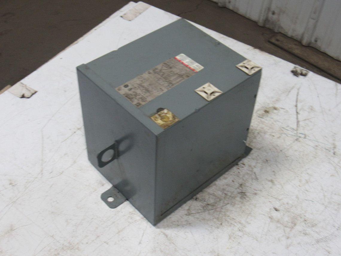 Square D 5S67F 440V Pri 110/240V Sec 1Ph 5kVa 50/60Hz Transformer