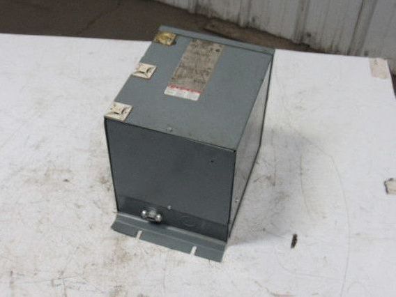 Square D 5S67F 440V Pri 110/240V Sec 1Ph 5kVa 50/60Hz Transformer