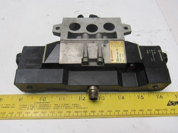Norgren SXE9773-850-M1 Pneumatic 5/3 Solenoid Operated Air Valve 24V Coil