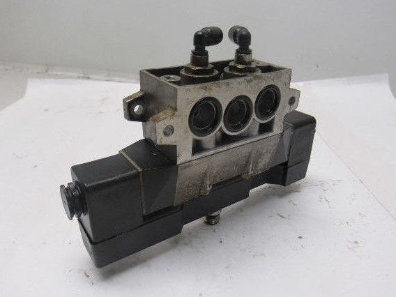 Norgren SXE9773-850-M1 Pneumatic 5/3 Solenoid Operated Air Valve 24V Coil